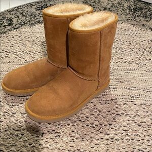 UGG Tan Boots Size 7